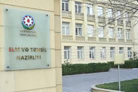 Təhsil sistemində idarəetmə işinə qeyri-professionalların irəli çəkilməsi təhlükəli tendensiyadır –